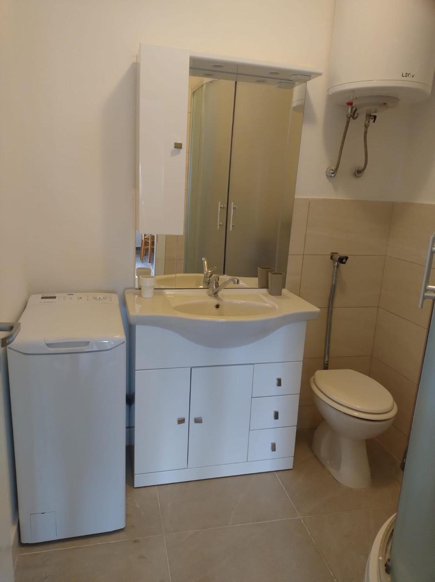 Tany Apartment *